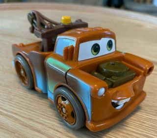 Disney Pixar Cars Mattel Shake N Go Brown Mater Tow Truck Talking 2005