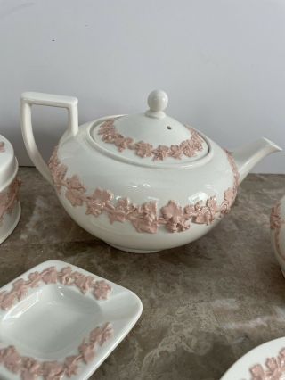 Wedgewood pink on cream queensware set for 8 tea pot plates Sugar Milk England 3