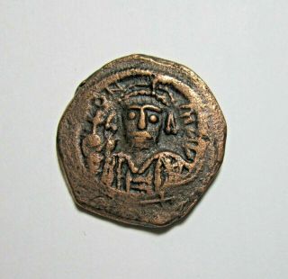 Byzantine Empire.  Bronze Follis.  Maurice Tiberius 582 - 602 Ad.  Nicomedia.