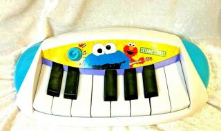 2010 Hasbro Sesame Street ELMO LET ' S ROCK Piano Keyboard Musical Toy s 3