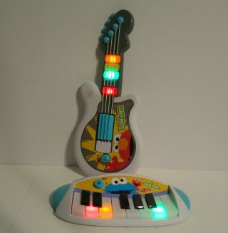 Lets Rock Set Elmo Sesame Street Piano Keyboard & Guitar Toy Hasbro