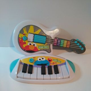 Lets Rock Set Elmo Sesame Street Piano Keyboard & Guitar Toy Hasbro 3