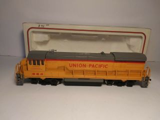 Vintage Bachmann Ho Scale Union Pacific Diesel Locomotive 824 (read Discription