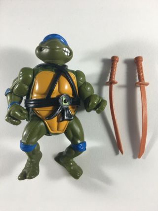Leonardo 1988 Playmates Action Figure Teenage Mutant Ninja Turtles With Swords