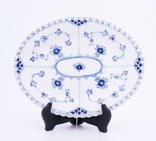 Platter 1146 - Blue Fluted - Royal Copenhagen - Full Lace - 1st Quality