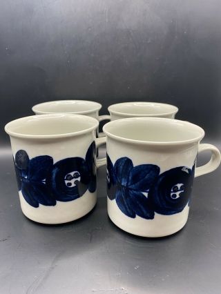 Set Of 4 Arabia Finland Blue White Anemone Mugs Cups Vintage