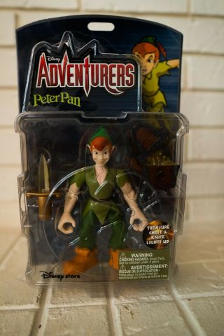 Disney Adventurers Peter Pan Figure With Light - Up Treasure Chest & Knife