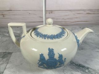 Wedgwood Queensware Blue and White Edward VIII 1937 Coronation Teapot 3