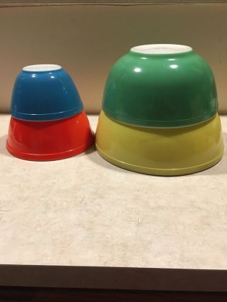 Pyrex Vintage Primary Color 4 Piece Mixing Bowl Set