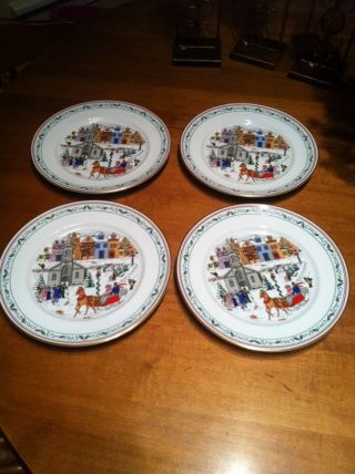 Royal Worcester Village Christmas Salad Plates Set Of 4 Discontinued 8 1/4 "