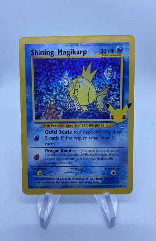 Pokémon - Celebrations - Shining Magikarp 66/64 Holo