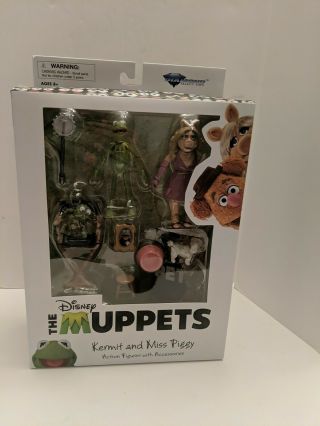 Disney The Muppets Kermit And Miss Piggy Deluxe Figures Diamond Select Toys