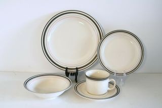 Anchor Hocking Dinnerware Nocturnal Japan 40 Pc Set 5 Pc Place Set Service For 8