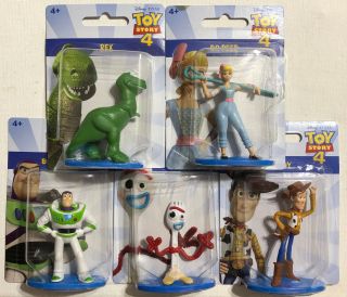 Disney Pixar Toy Story 4 Set Of 5 2” Mini Figures (forky Woody Buzz, )