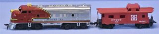 Vintage Tyco Santa Fe F9 4015 With Matching Tender - Cleaned And Runs Good