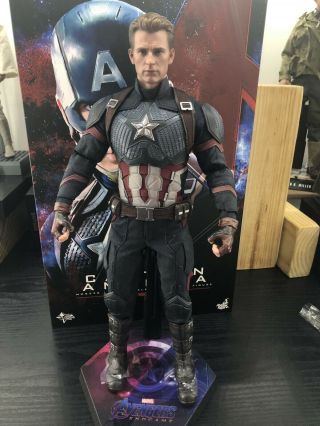 Hot Toys Captain America Avengers Endgame 1/6 Scale Collectible Figure