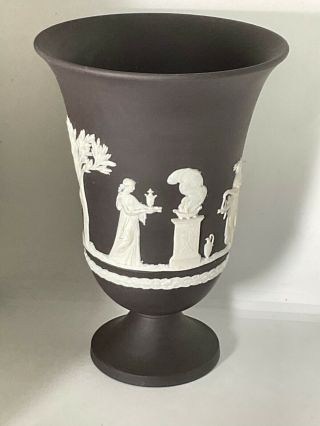 Vintage Wedgwood Black Jasperware Vase - Footed Trumpet Vase - 7.  25” Tall