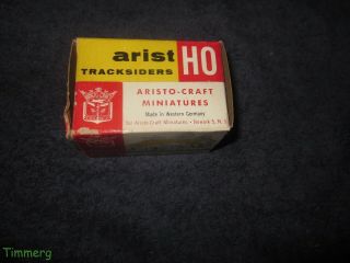 Aristo Craft 162:125 HO Scale Tracksides Waiting Station Accessory LN/OB 2