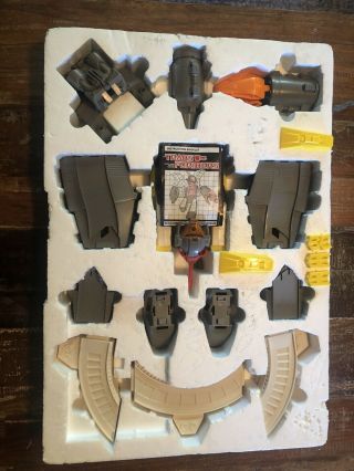 Hasbro Transformers G1 85’ Omega Supreme Autobot Defense Base Complete