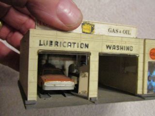 Vintage Pola Ho Gulf Gas Service Station Detailed W Car Workers Office Cool