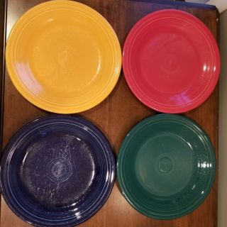 7 Pc Vintage Fiestaware Homer Loughlin Dinner Plates.  Pre Owned Color. 2
