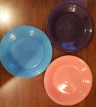 7 Pc Vintage Fiestaware Homer Loughlin Dinner Plates.  Pre Owned Color. 3