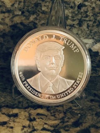 Donald J.  Trump 45th President Of The Us 5 Oz.  Silver Coin With Capsule Bu Round