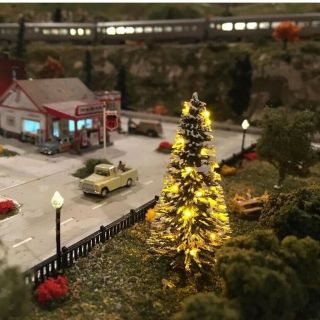 N - Scale Lighted Christmas Tree.