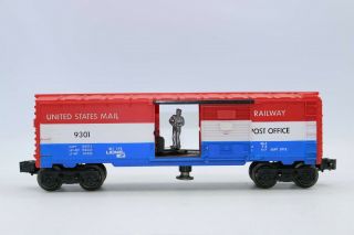 Lionel 6 - 9301 Us Mail Operating Boxcar - Without Mailbag Ex O/o27 Gauge.
