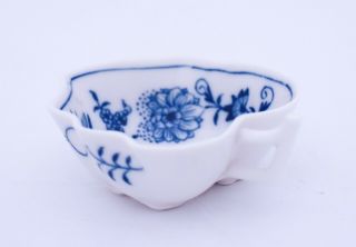 Small Bowl On A Foots - Meissen - Blue Onion