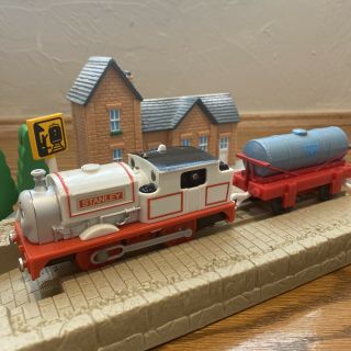 Thomas & Friends Trackmaster Stanley & Water Tanker Set Motorized Train Engine