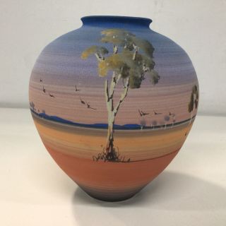 Vintage.  Les Macleman Australian Landscape Pottery Vase.  Approx.  16.  5 Cm 415