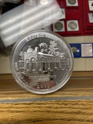 2016 Atb 5 Oz Silver " America The " Coin (bu) Harpers Ferry.  999 Silver