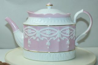 Lenox Boxed High Tea Teapot