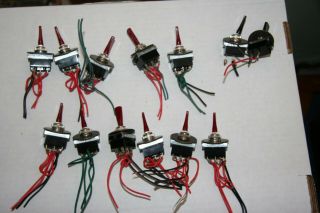Group Of 11 Dpdt Center Off,  And 2 Spst On/off Toggle Switches From Estate Aj
