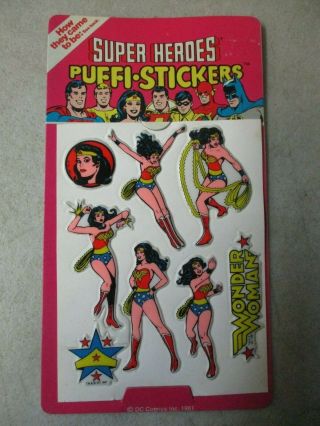 Vintage 1981 Dc Comics Heroes Puffi - Stickers Wonder Woman Set