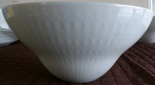 Rosenthal Romance,  8 9/16 " White Round Vegetable Bowl,  Made In Germany