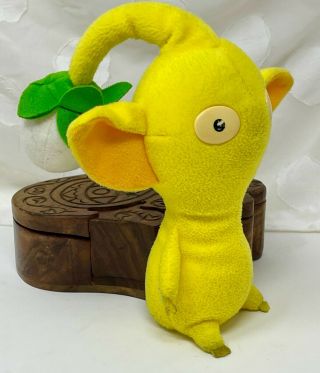 2001 Pikmin Yellow Flower Bulb Banpresto Plush 7 " Stuffed Toy Doll Japan