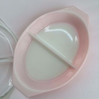 Vintage Pyrex Pink White Daisy Flowers 1.  5 Quart Divided Casserole Dish,  Lid 3