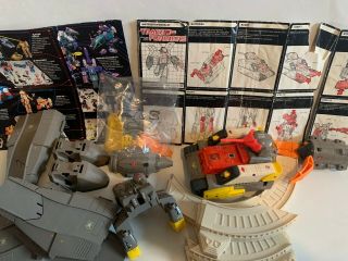 Transformers G1 Omega Supreme 100 Complete,  1985 Hasbro