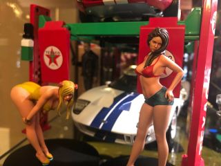 2 Custom Pro Painted Bikini,  Voluptous,  Sexy Girls Diorama Figures,  Figurine 1:18