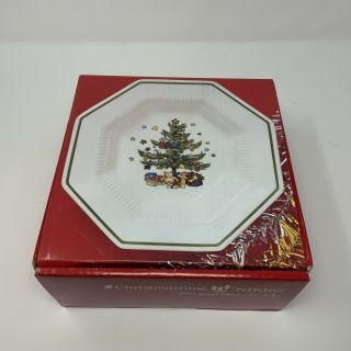Nikko Christmastime (4) Rim Soup Plates 8 1/4 "