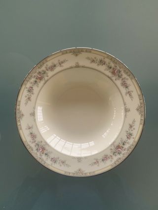 Noritake Shenandoah 9729 Bone China Rimmed Soup Bowl 8.  25 " Ivory Floral