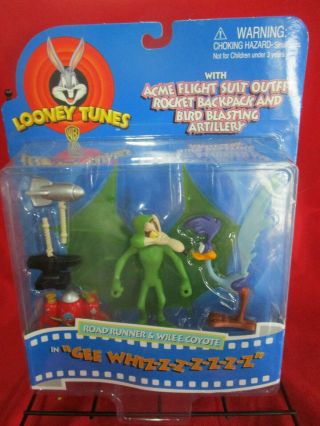 Rare 1997 Looney Tunes Road Runner Wile E Coyote Action Figures