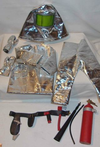 Gi Joe Crash Crew Fire Firefighter Silver Suit With Accessories