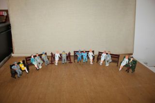 Unbranded Standard Scale Seated People (14) On Benches (6)