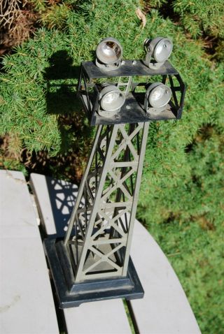 Vintage O Scale Marx 4 Light Spotlight Tower 13 " Tall