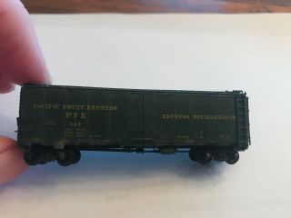 N Scale Intermountain Kit 60512 - 10 Pfe Pacific Fruit Express Reefer 941 Ob