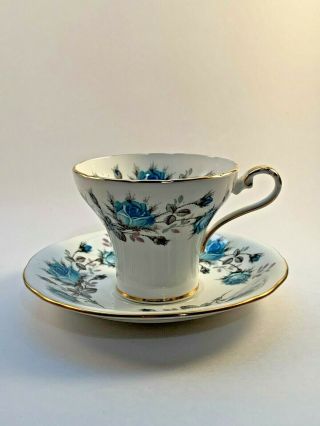 Aynsley Corset Teacup And Saucer White With Blue Roses Gold Trim