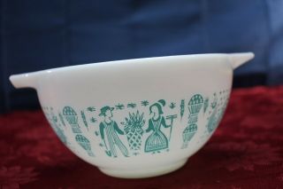 Pyrex Butterprint 441 Cinderella Small Spouted Mixing Bowl 1 1/2 Pint Turquoise